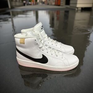 Nike Court Royale 2 Mid in White and Black